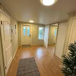 Scenic Norwegian Getaway - Cozy W Garden & All-day Sun Ferienhaus Visnes