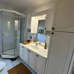 Ferienhaus Scenic Norwegian Getaway - Cozy W Garden & All-day Sun