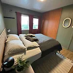 Scenic Norwegian Getaway - Cozy W Garden & All-day Sun Prázdninový dům *